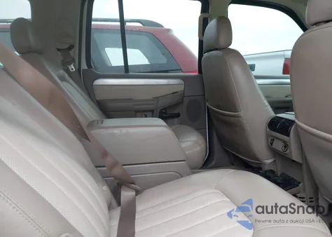2004 Mercury Mountaineer из США, поврежденный, VIN 4M2ZU66W34UJ18126